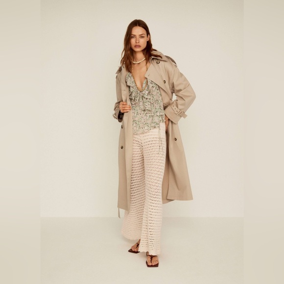 NWT Mango Floral Blouse with Ruffles Size US 4 - Picture 2 of 8